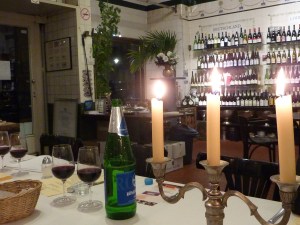 Zwei weitere Weine stehen zur Verkostung bereit