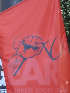 Wer trinkt, darf auch eine Fahne haben