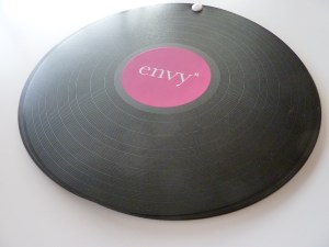 Bei einem Drink ist 45 oft besser, als 33... Bei einem Drink ist 45 oft besser, als 33...